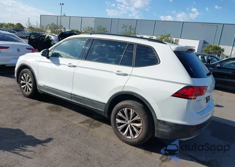 2018 Volkswagen Tiguan 2.0T S z USA, uszkodzony, nr VIN 3VV1B7AX1JM198588